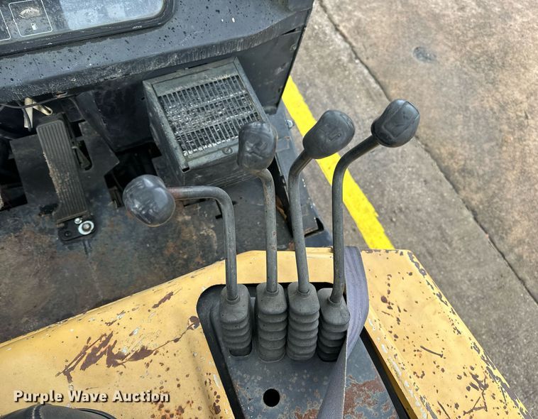 image for item EJ5046 Yale 357A forklift