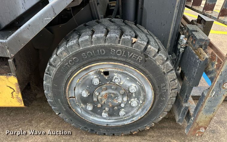 image for item EJ5046 Yale 357A forklift