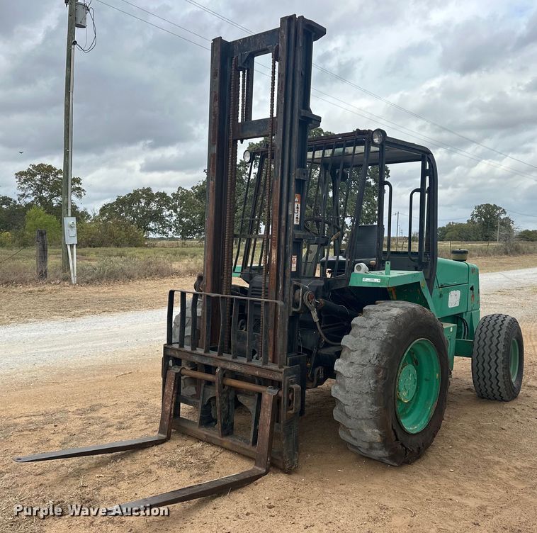 image for item EJ5050 1999 JCB 930 forklift