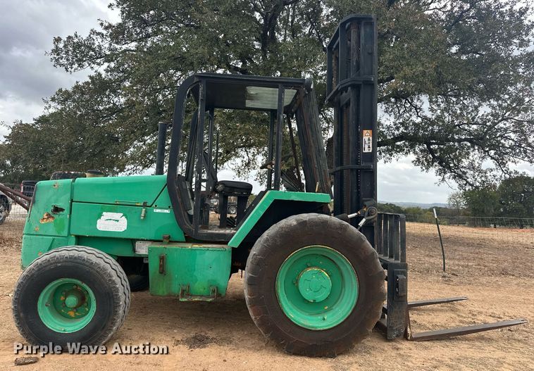 image for item EJ5050 1999 JCB 930 forklift