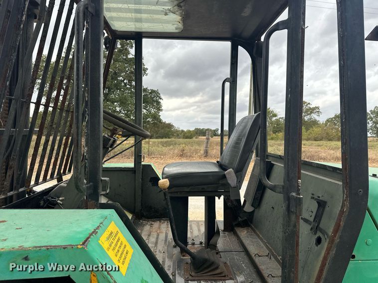 image for item EJ5050 1999 JCB 930 forklift