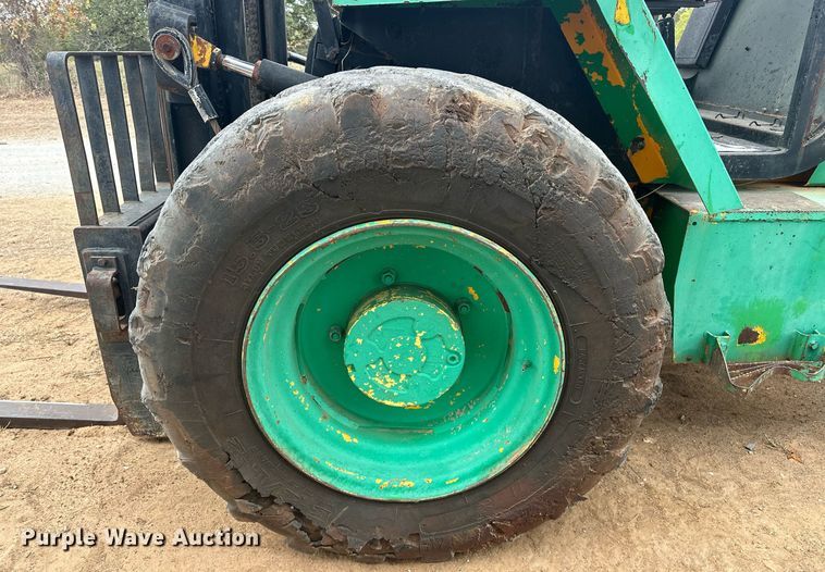 image for item EJ5050 1999 JCB 930 forklift