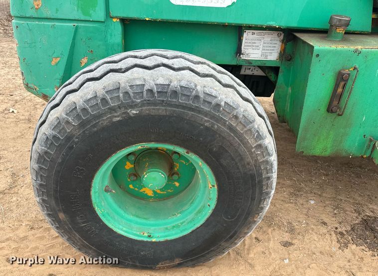 image for item EJ5050 1999 JCB 930 forklift