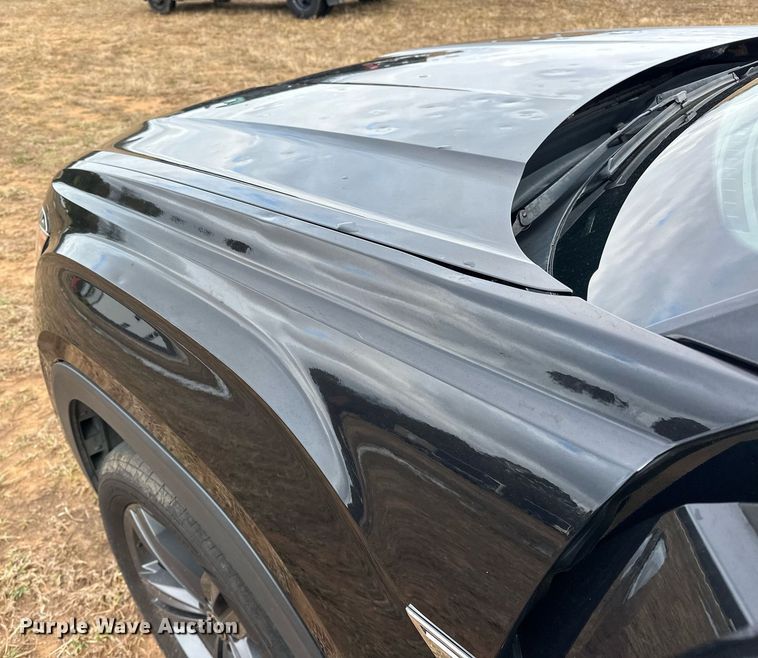 image for item EJ5083 2020 Volkswagen Atlas Cross Sport SUV