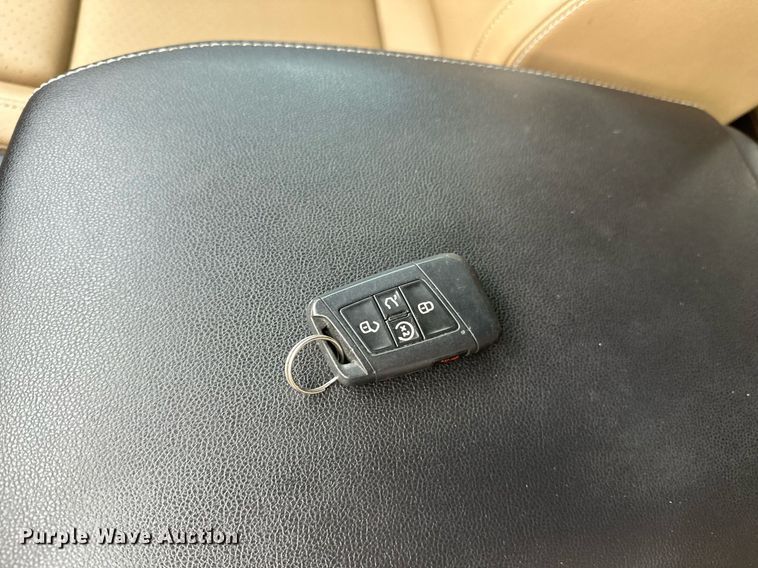 image for item EJ5083 2020 Volkswagen Atlas Cross Sport SUV