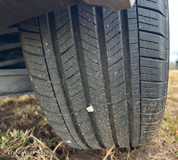 image for item EJ5083 2020 Volkswagen Atlas Cross Sport SUV