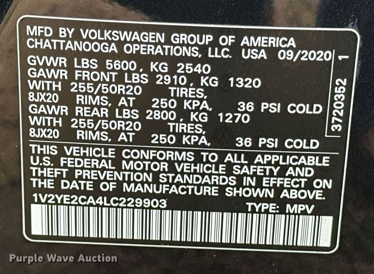 image for item EJ5083 2020 Volkswagen Atlas Cross Sport SUV