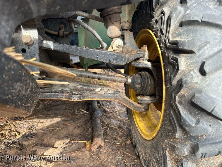 image for item EJ5086 2013 John Deere Gator 825i utility vehicle