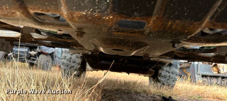 image for item EJ5086 2013 John Deere Gator 825i utility vehicle