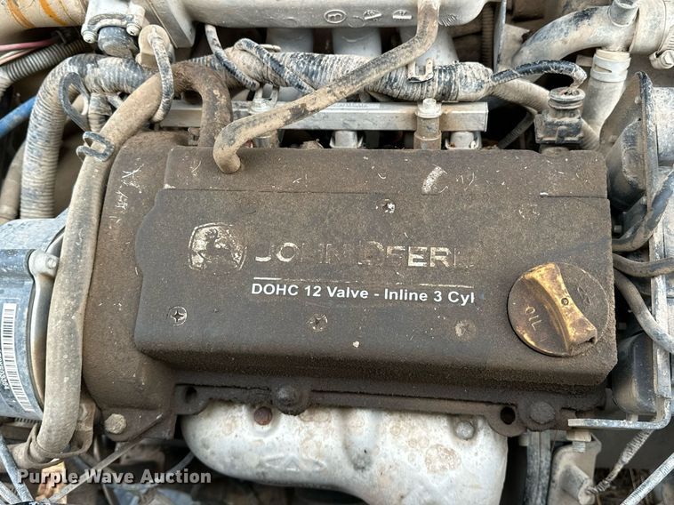 image for item EJ5086 2013 John Deere Gator 825i utility vehicle