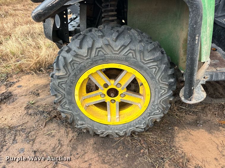 image for item EJ5086 2013 John Deere Gator 825i utility vehicle