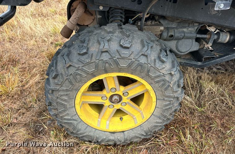 image for item EJ5086 2013 John Deere Gator 825i utility vehicle