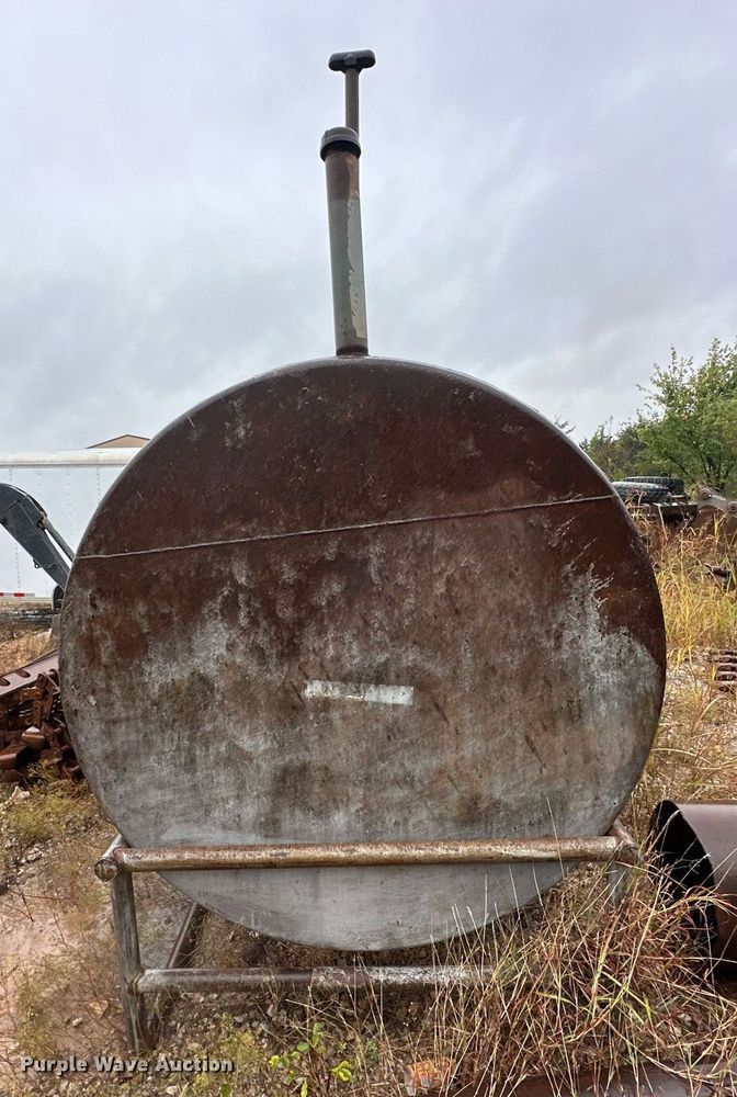 image for item EJ5092 Fuel tank