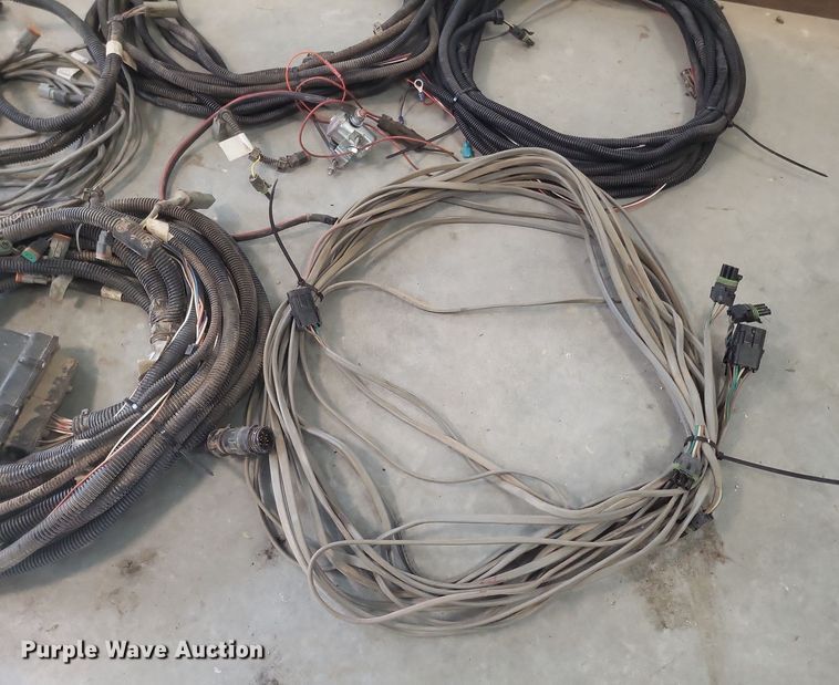 image for item EJ8084 Raven UltraGlide sprayer hydraulic system