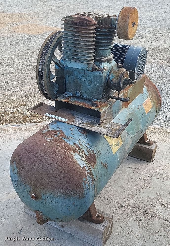 image for item EJ8086 Air compressor