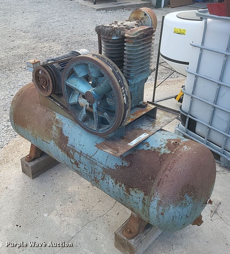 image for item EJ8086 Air compressor