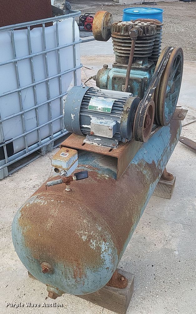 image for item EJ8086 Air compressor