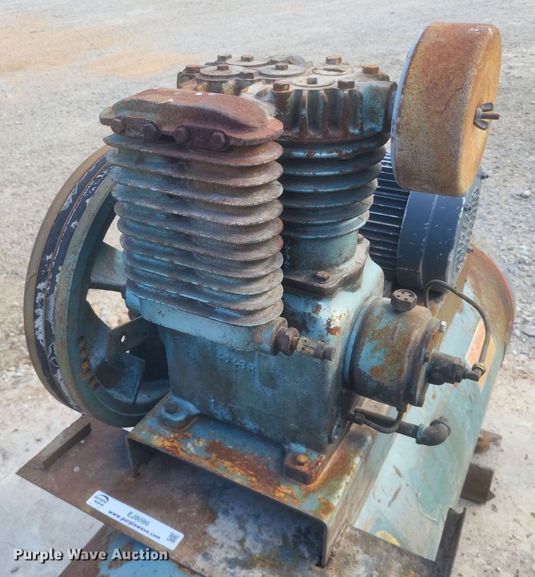 image for item EJ8086 Air compressor