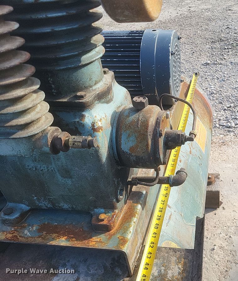 image for item EJ8086 Air compressor