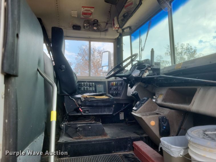 image for item EJ8088 2004 Thomas FS65 school bus