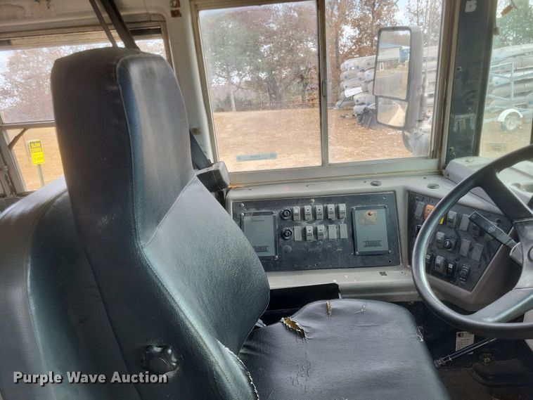 image for item EJ8088 2004 Thomas FS65 school bus