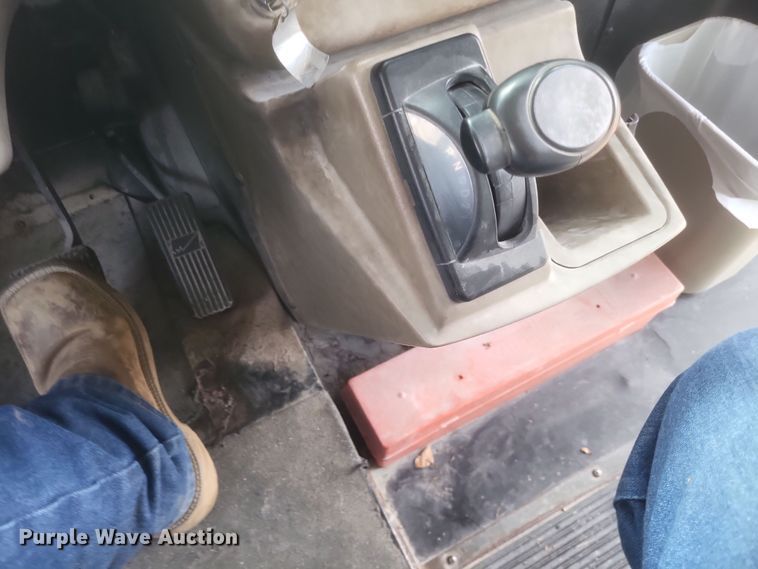 image for item EJ8088 2004 Thomas FS65 school bus