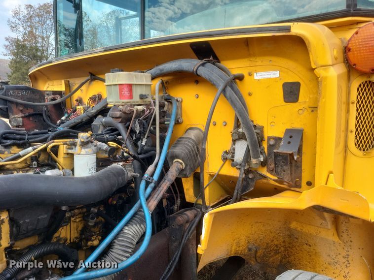 image for item EJ8088 2004 Thomas FS65 school bus