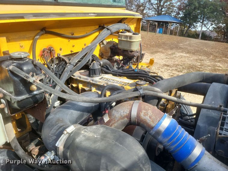 image for item EJ8088 2004 Thomas FS65 school bus