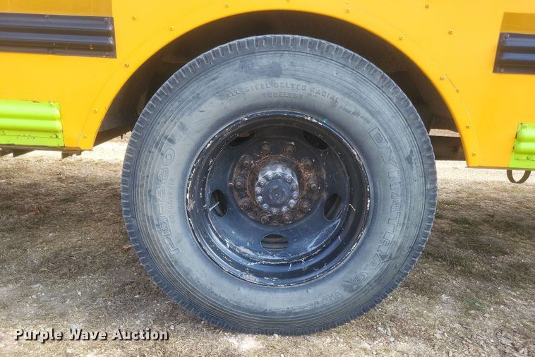 image for item EJ8088 2004 Thomas FS65 school bus