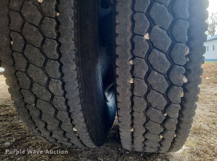 image for item EJ8088 2004 Thomas FS65 school bus