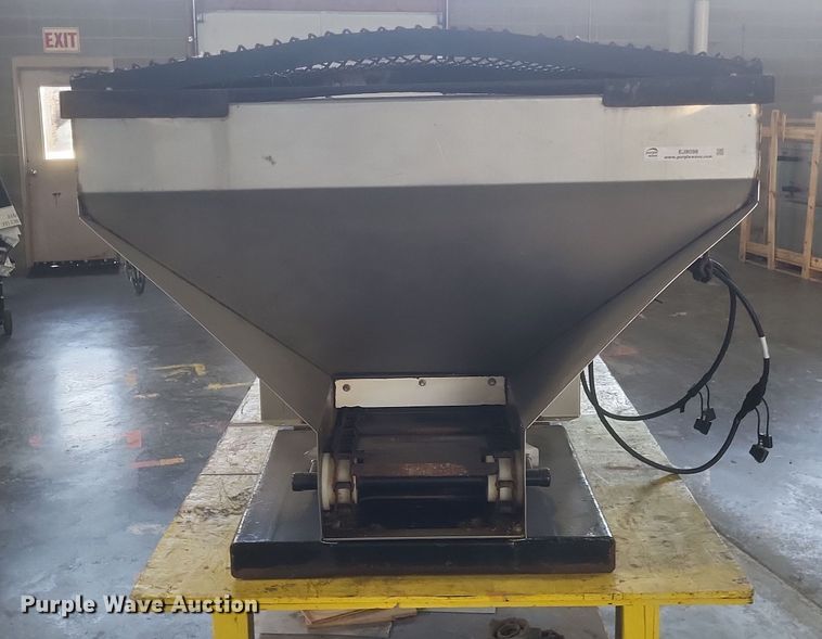 image for item EJ8098 Bonnell BJV-834-HONDA-S2 spreader 