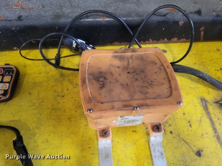 image for item EJ8098 Bonnell BJV-834-HONDA-S2 spreader 