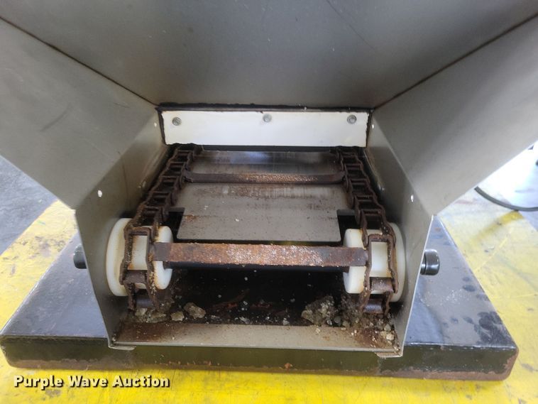 image for item EJ8098 Bonnell BJV-834-HONDA-S2 spreader 