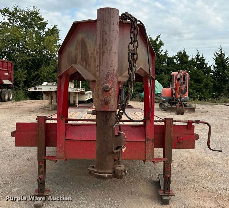 image for item EK0006 2003 James Welding RB25 Equipment trailer