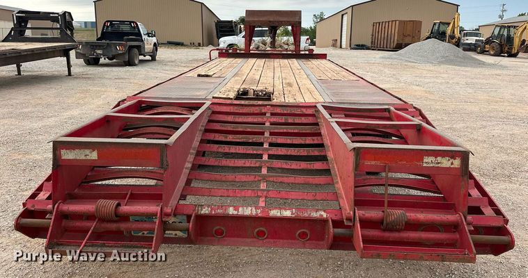 image for item EK0006 2003 James Welding RB25 Equipment trailer