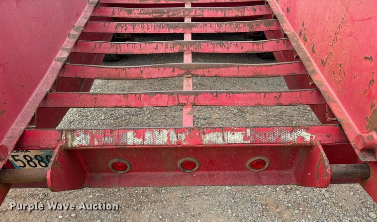 image for item EK0006 2003 James Welding RB25 Equipment trailer