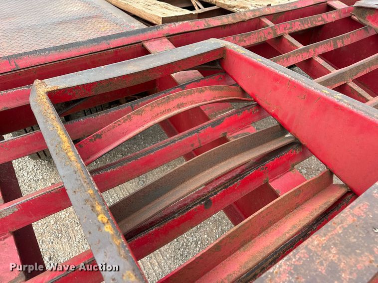 image for item EK0006 2003 James Welding RB25 Equipment trailer