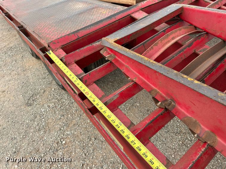 image for item EK0006 2003 James Welding RB25 Equipment trailer