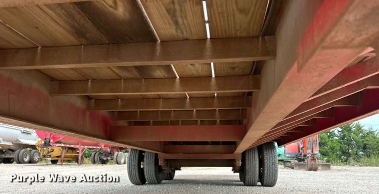 image for item EK0006 2003 James Welding RB25 Equipment trailer