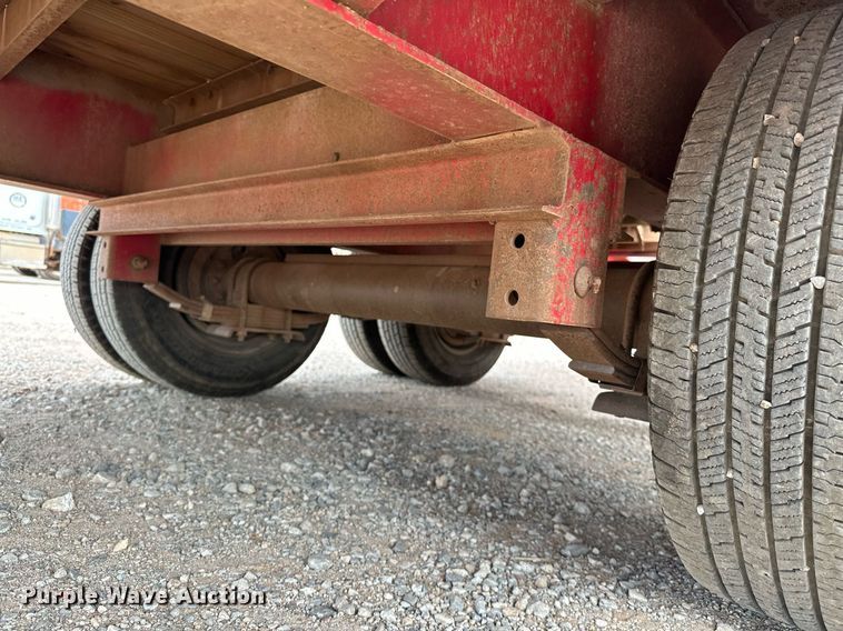 image for item EK0006 2003 James Welding RB25 Equipment trailer