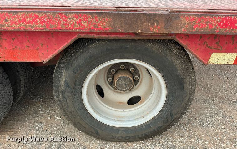 image for item EK0006 2003 James Welding RB25 Equipment trailer