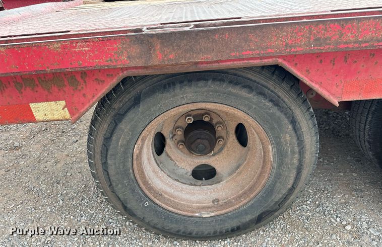 image for item EK0006 2003 James Welding RB25 Equipment trailer