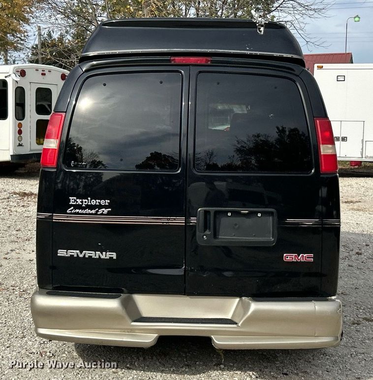 image for item EK3630 2003 GMC Savana G1500  handicap accessible van