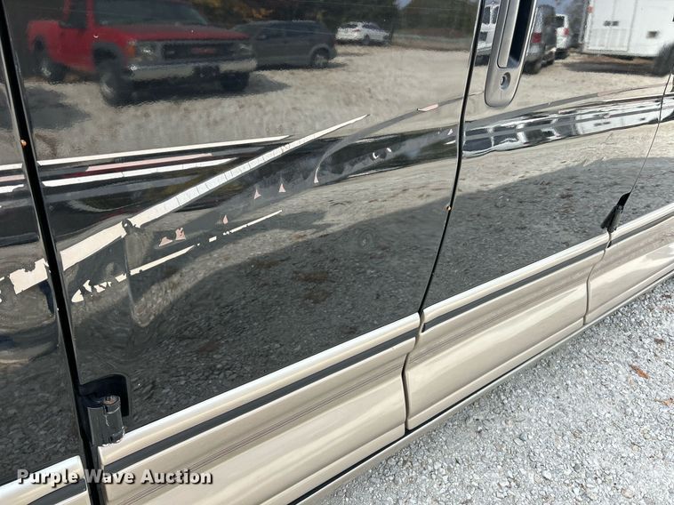 image for item EK3630 2003 GMC Savana G1500  handicap accessible van