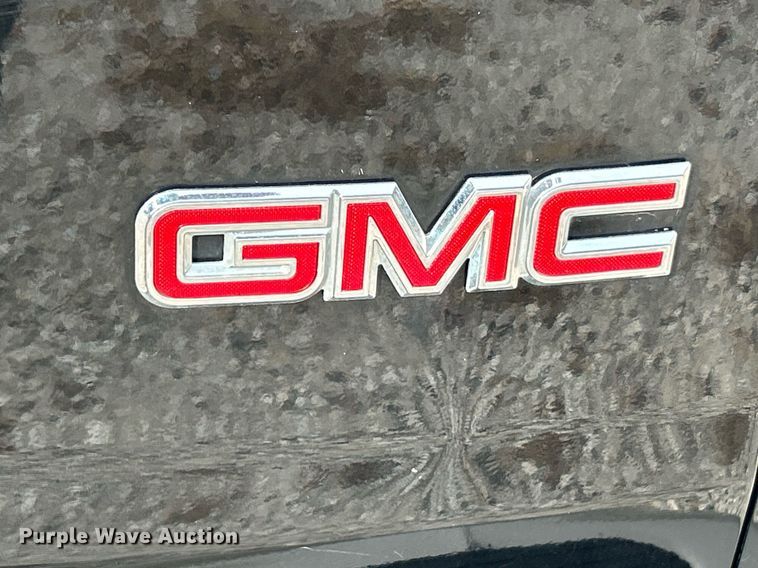 image for item EK3630 2003 GMC Savana G1500  handicap accessible van