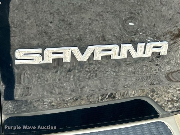 image for item EK3630 2003 GMC Savana G1500  handicap accessible van