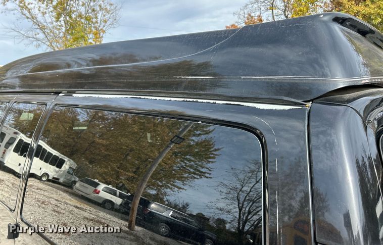 image for item EK3630 2003 GMC Savana G1500  handicap accessible van