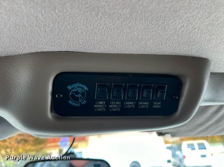 image for item EK3630 2003 GMC Savana G1500  handicap accessible van