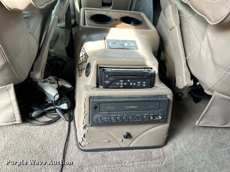 image for item EK3630 2003 GMC Savana G1500  handicap accessible van