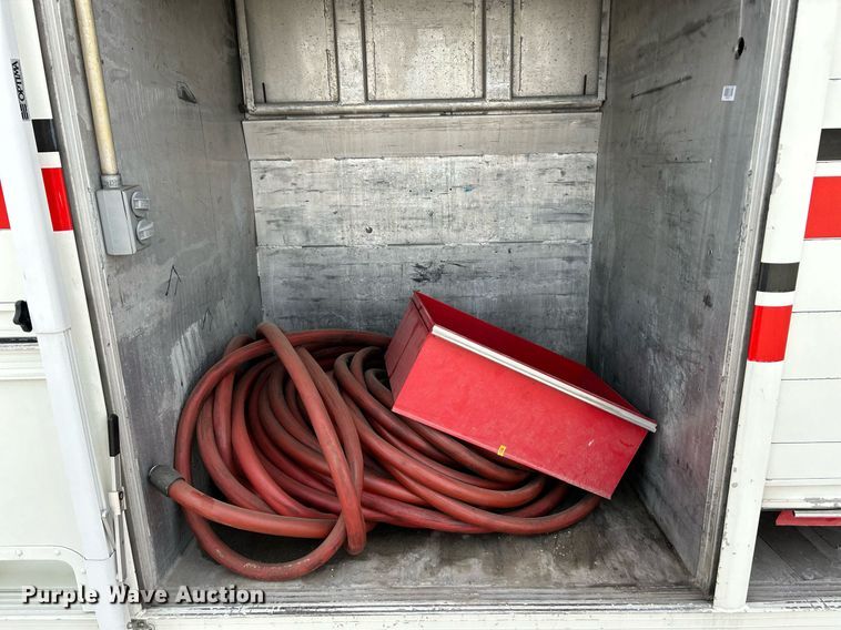 image for item EK3633 1984 Ford Conventional NL delivery truck